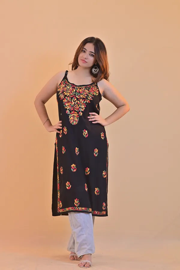 Black_Rayon_Sleeveless_Kurta_For_Women