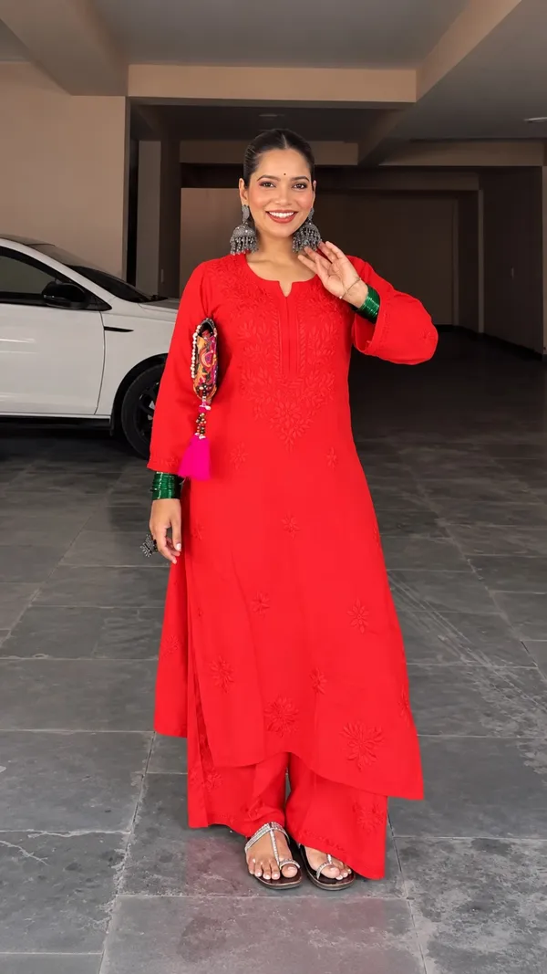 Ruhana_Reyon_Red_Set