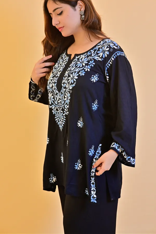 Black_Embroidered_Straight_Kurti_For_Women