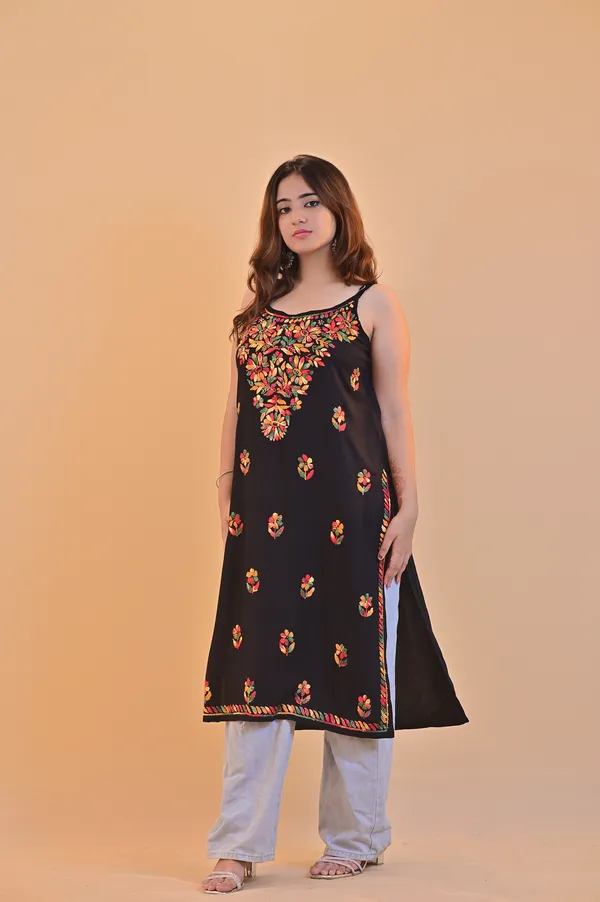 Black_Rayon_Sleeveless_Kurta_For_Women