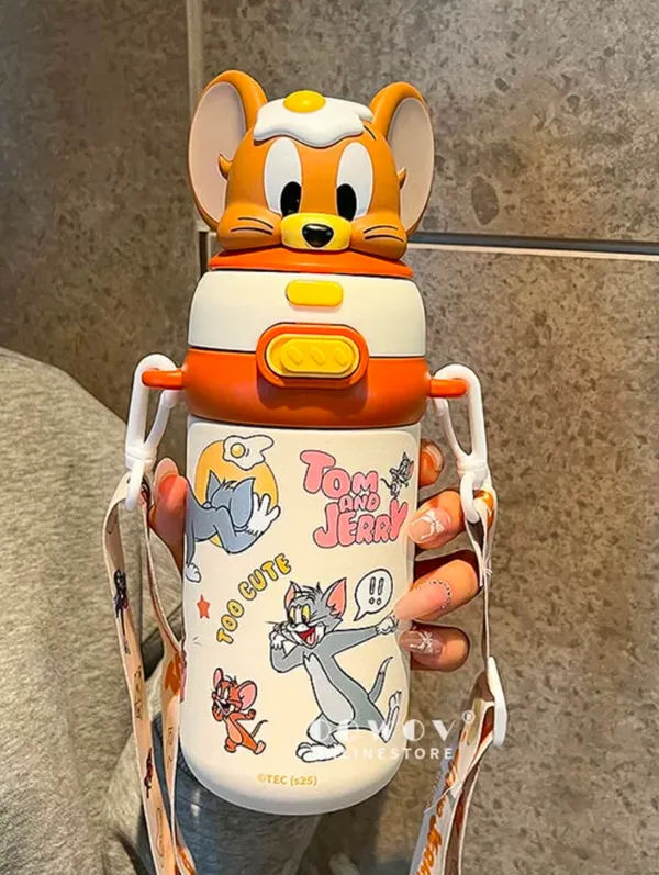 Tom_And_Jerry_Cartoon_Water_Bottle