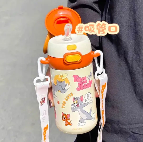 Tom_And_Jerry_Cartoon_Water_Bottle