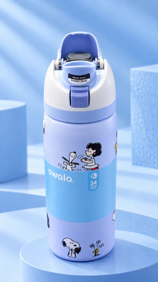 Owala_Premium_Snoopy_Sky_Blue_Insulated_Water_Tumbler_–_32_oz_|_Luxury_Design,_FreeSip_Lid_&_Built-In_Straw