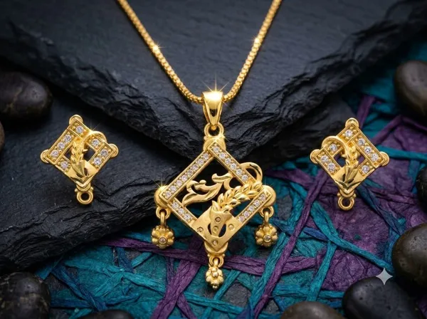 Gold_Alloy_Diamond_Shape_Pendant_Necklace_And_Earrings_Set_For_Women