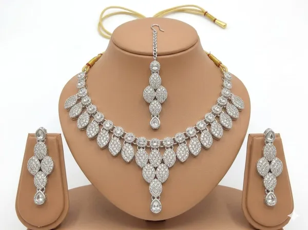 Silver_Alloy_Traditional_Necklace_Earrings_Maang_Tikka_Set_For_Women