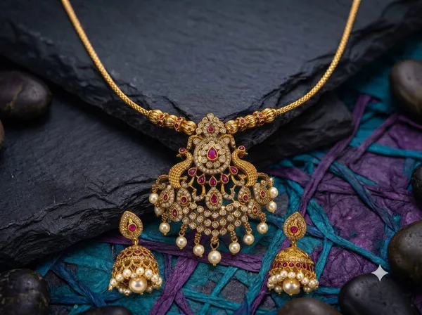 Golden_Alloy_Traditional_Pendant_Necklace_And_Earrings_Set_For_Women