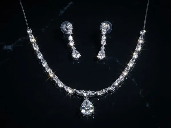 Silver_Alloy_Cubic_Zirconia_Teardrop_Necklace_Earrings_Set_For_Women