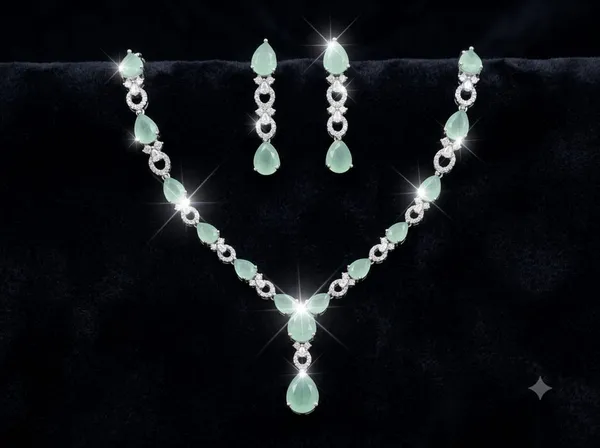 Silver_Mint_Alloy_Cubic_Zirconia_Necklace_Earrings_Set_For_Women