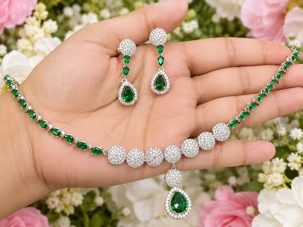 Silver_Green_Premium_Handmade_Teardrop_Zirconia_Stone_American_Diamond_Necklace_And_Earrings_Set_For_Women