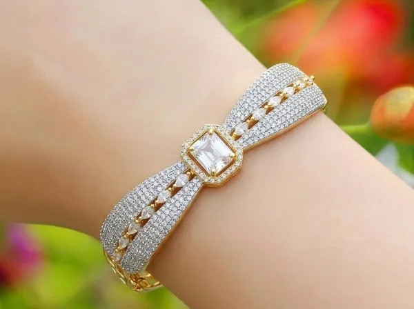 Gold_Silver_Alloy_Crystal_Bow_Open_Cuff_Bangle_Bracelet_For_Women