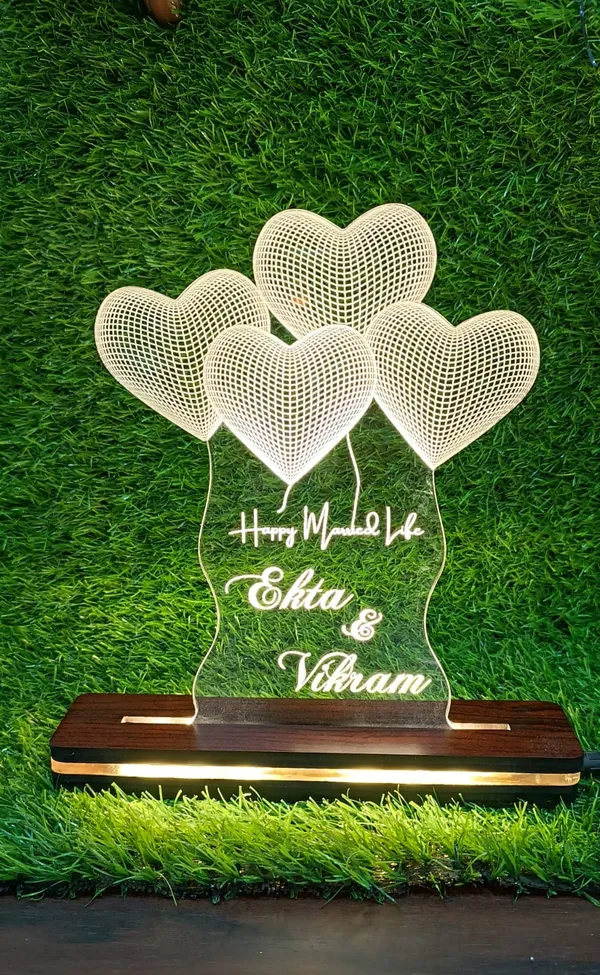 Heart_Shaped_Happy_Married_Life_Ld_Table_Decor