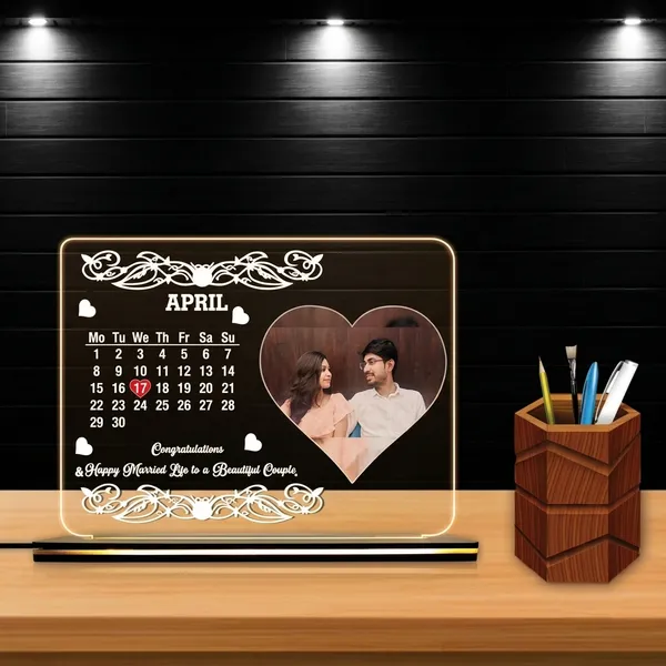 Acrylic_Heart_Photo_Calendar_Desk_Frame