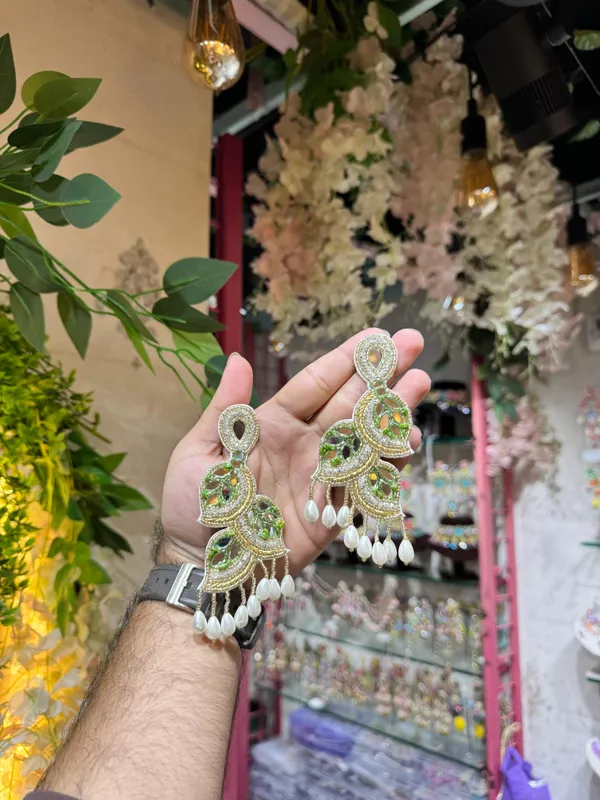Green_Stone_Embellished_Earrings_for_Women