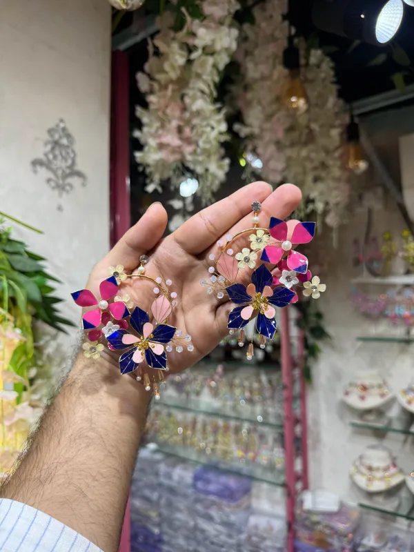 Multicolor_Resin_Earrings_for_Women