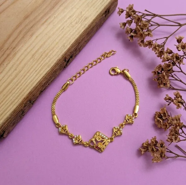 Gold_Tone_Stone_Embellished_Bracelet_for_Women