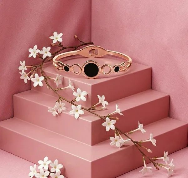Rose_Gold_Tone_Geometric_Bracelet_for_Women