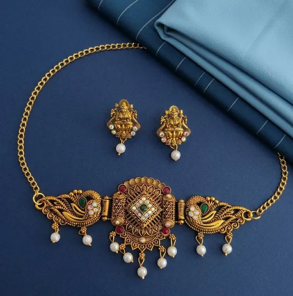 Gold_Tone_Traditional_Choker_Necklace_Set_for_Women