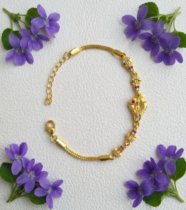 Gold_Tone_Ornate_Charm_Bracelet_for_Women