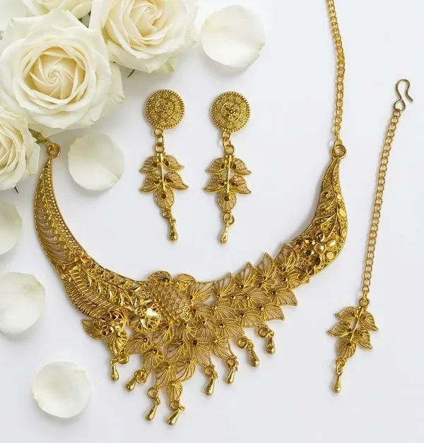 Gold_Tone_Floral_Necklace_And_Earrings_Set_for_Women