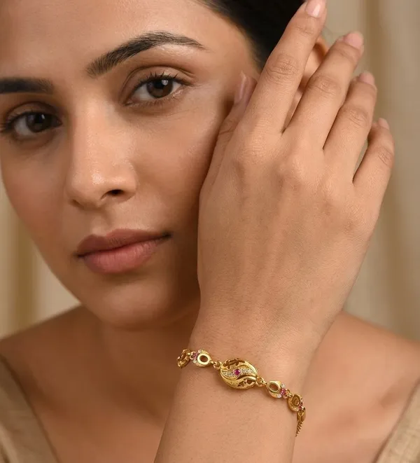Gold_Tone_Decorative_Adjustable_Bracelet_for_Women