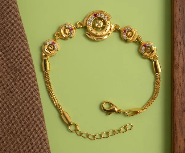 Gold_Tone_Adjustable_Bracelet_for_Women