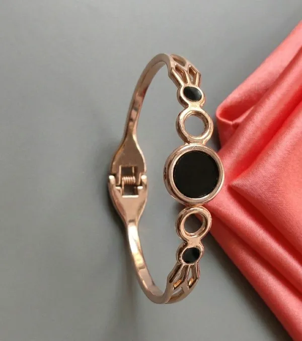 Rose_Gold_Tone_Geometric_Bracelet_for_Women
