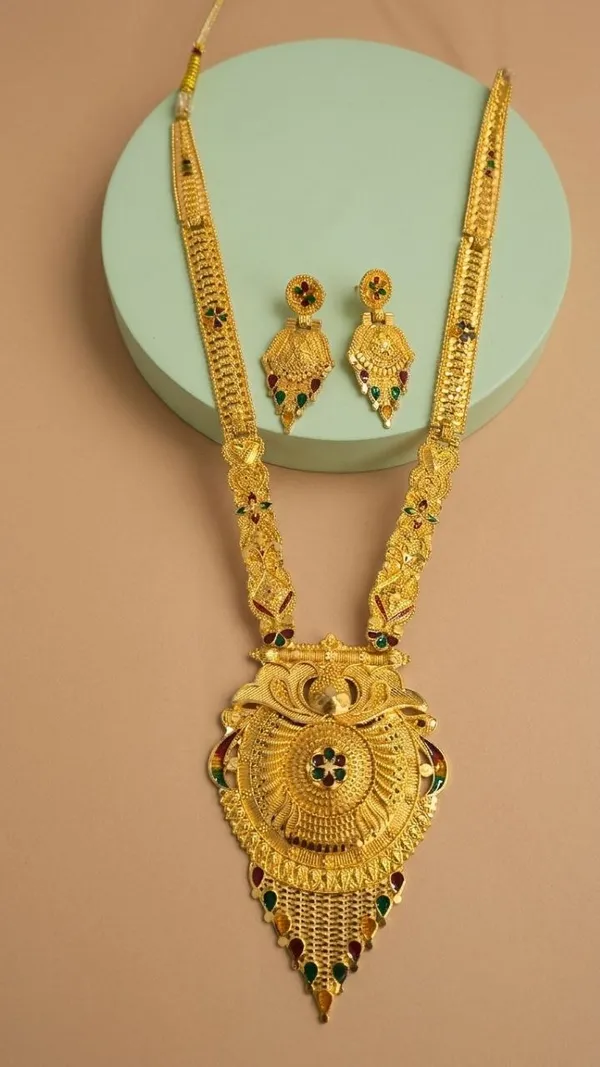Gold-Tone_Traditional_Necklace_And_Earrings_Set_for_Women