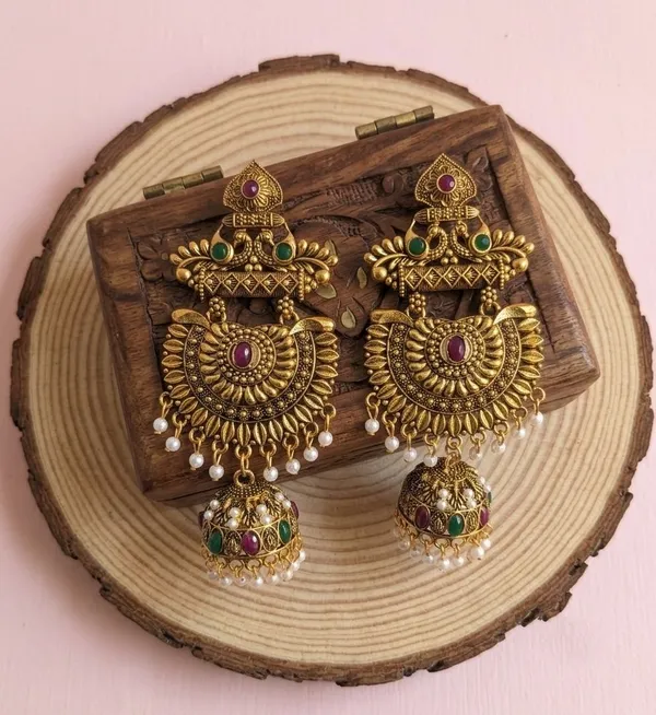 Gold_Tone_Traditional_Jhumka_Earrings_for_Women