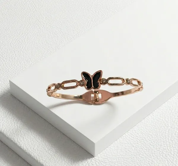 Rose_Gold_Butterfly_Bracelet_for_Women