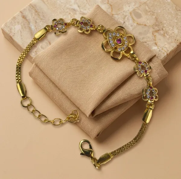 Gold-Toned_Floral_Bracelet_for_Women
