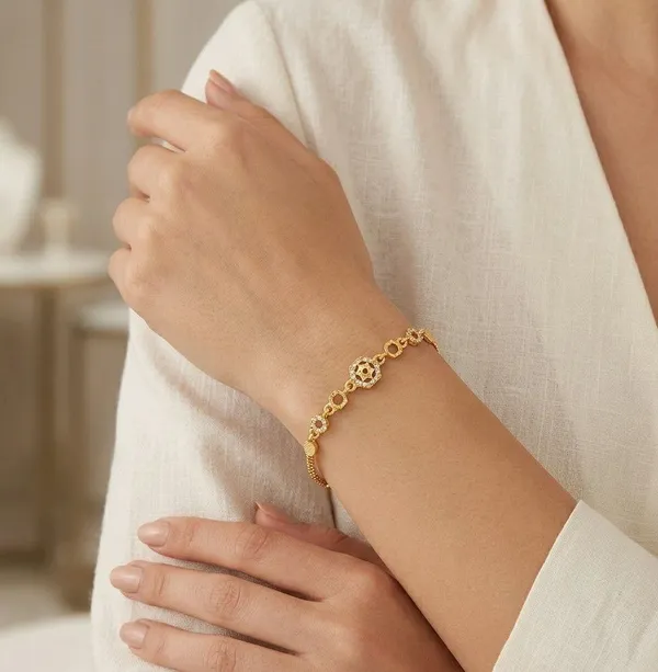 Gold_Tone_Geometric_Link_Bracelet_for_Women