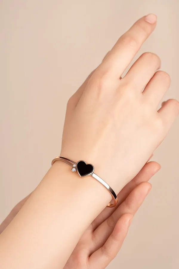 Rose_Gold_Heart_American_Diamond_Bracelet_for_Women