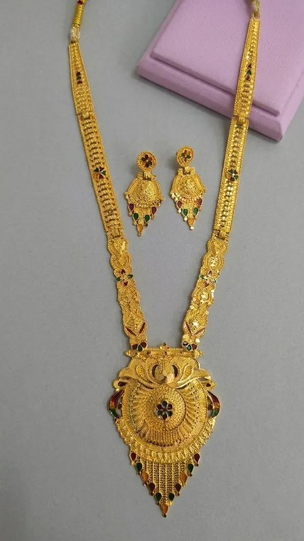 Gold-Tone_Traditional_Necklace_And_Earrings_Set_for_Women
