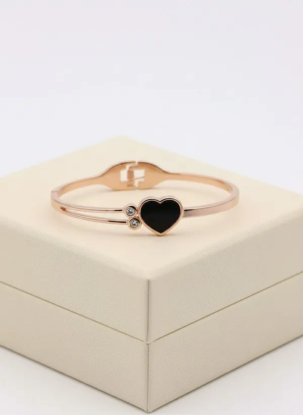 Rose_Gold_Heart_American_Diamond_Bracelet_for_Women