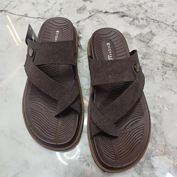 Brown_Synthetic_Leather_Cross_Strap_Metal_Accent_Sandals_For_Men
