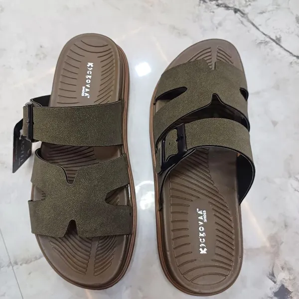 Olive_Synthetic_Leather_Adjustable_Buckle_Strap_Sandals_For_Men
