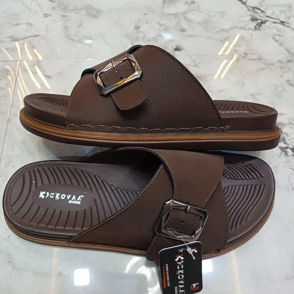 Brown_Synthetic_Leather_Buckle_Cross_Strap_Sandals_For_Men