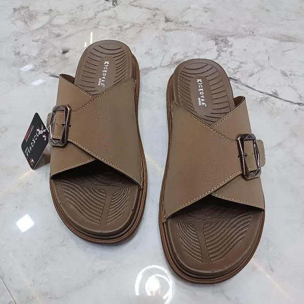 Brown_Synthetic_Leather_Crossover_Buckle_Strap_Sandals_For_Men