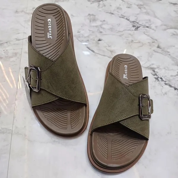 Olive_Synthetic_Leather_Textured_Cross_Strap_Buckle_Sandals_For_Men