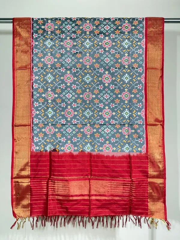 Multicolor_Pure_Silk_Dupatta_For_Women