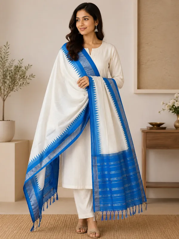 Multicolor_Pure_Silk_Dupatta_For_Women