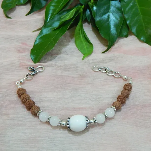 White_Gemstone_Agate_Rudraksha_Beads_Bracelet_For_Women