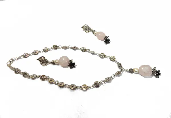 Pink_Gemstone_Rose_Quartz_Tumble_Siver_Chain_Necklace_For_Women