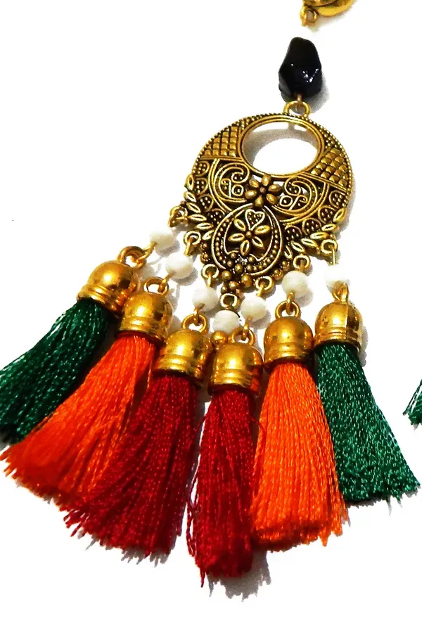 Multicolor_Metal_Tassel_Hanging_Earrings_For_Girls