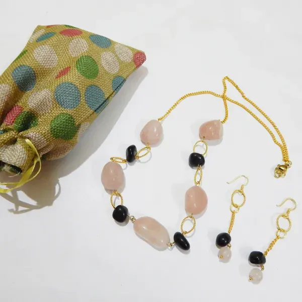 Pink_Gemstone_Rose_Quartz_Black_Agate_Beads_Necklace_For_Women