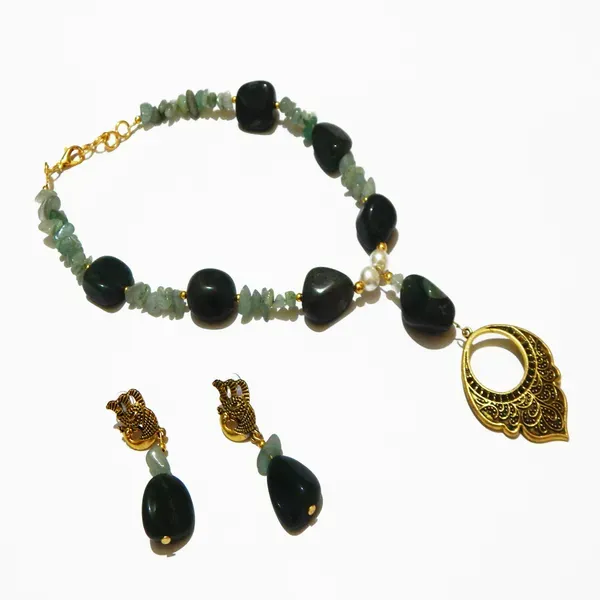 Green_Gem_Stone_Aventurine_Chips_Jade_Tumble_Necklace_For_Women