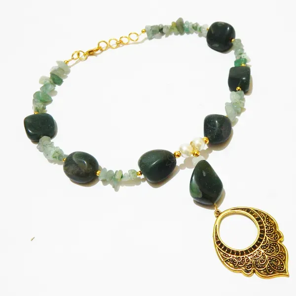 Green_Gem_Stone_Aventurine_Chips_Jade_Tumble_Necklace_For_Women