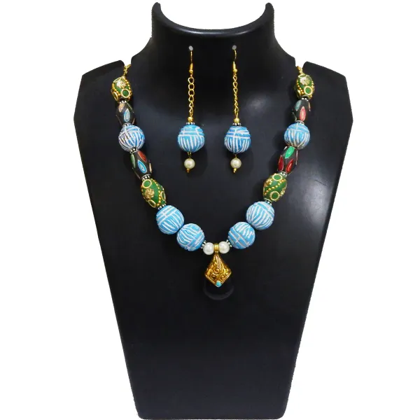 Multicolor_Clay_Kasmiri_Beaded_With_Pendent_Necklace_For_Women