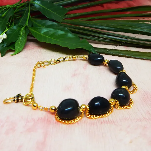 Black_Gemstone_Agate_Tumble_For_Root_Chakra_Bracelet_Women