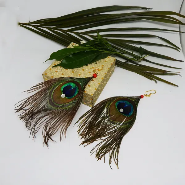 Green_Peacock_Feathers_Hanging_Hook_Earrings_For_Women